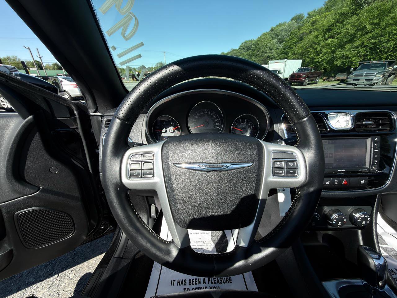Used 2012 Chrysler 200 S FWD image 10