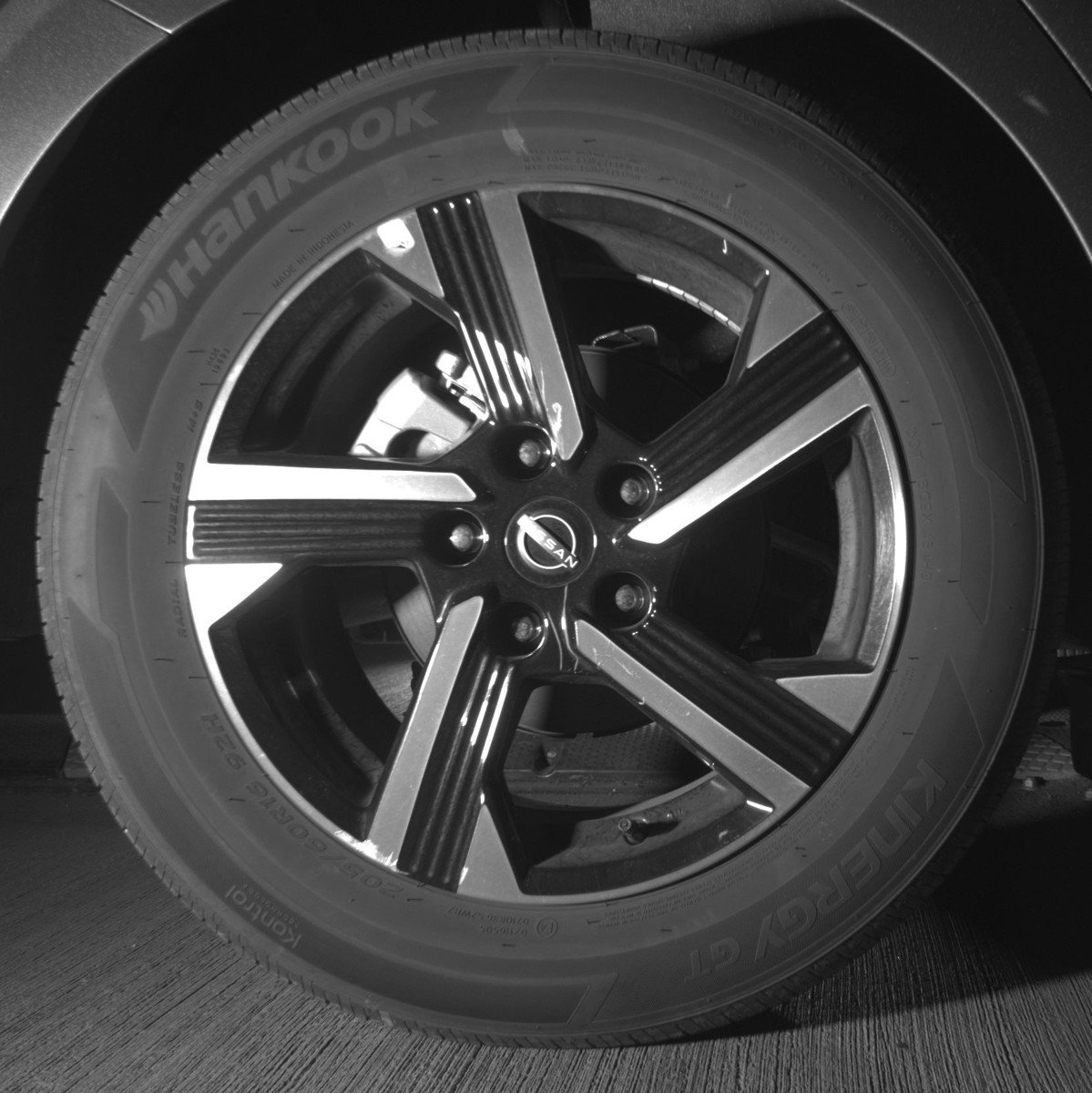 Used 2025 Nissan Sentra SV image 15