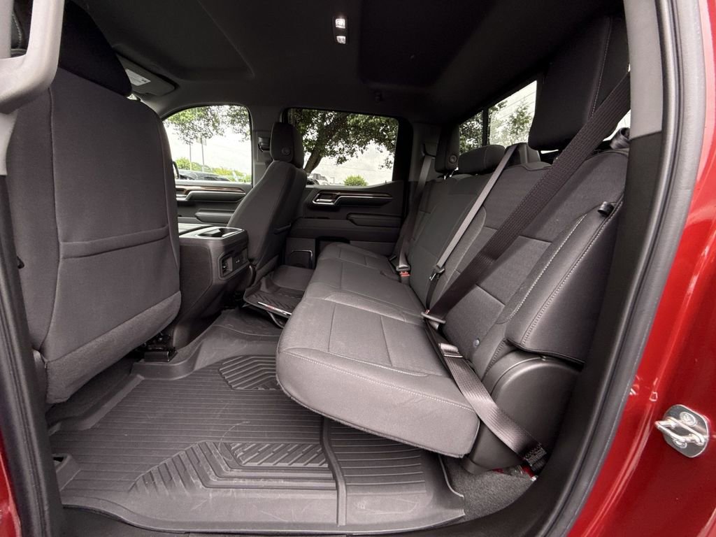 Used 2024 Chevrolet Silverado 1500 RST AWD/4WD image 25