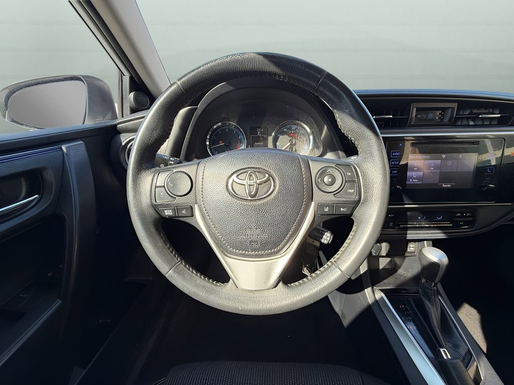 Used 2017 Toyota Corolla SE image 13
