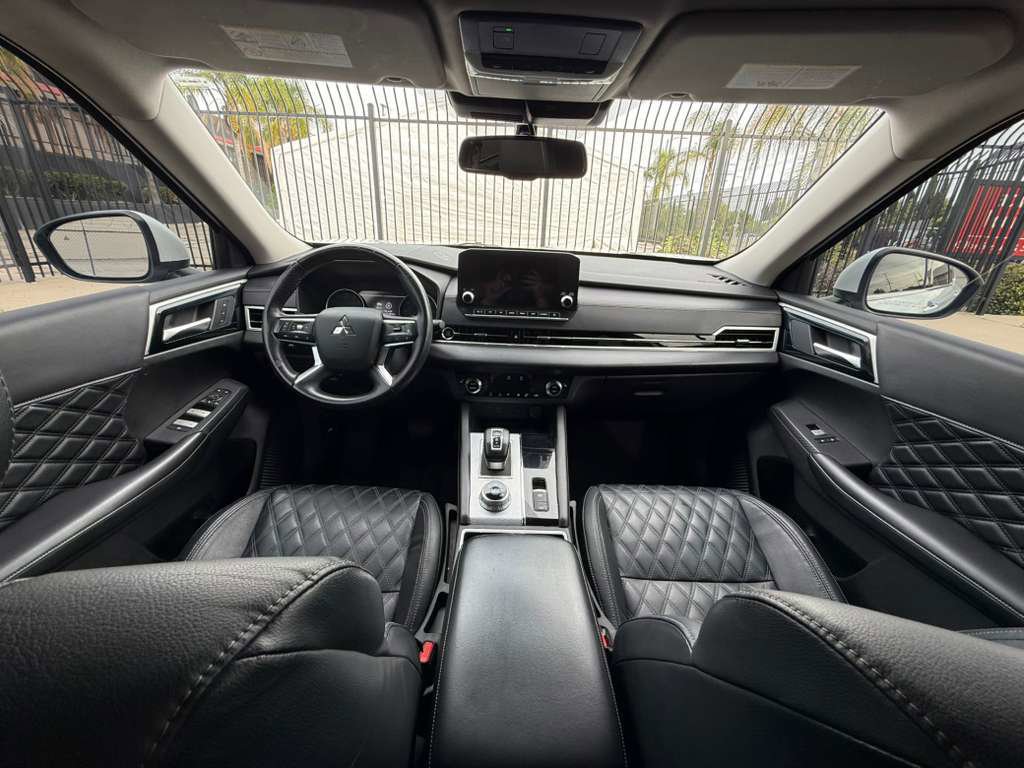 Used 2022 Mitsubishi Outlander SEL image 19