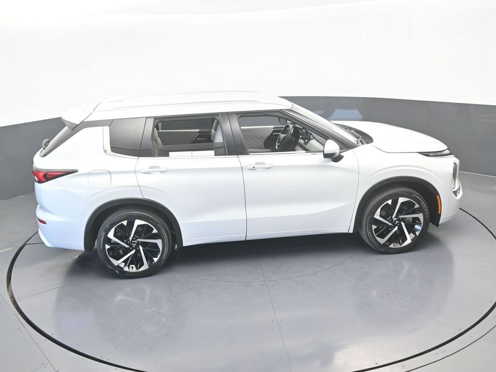 Used 2022 Mitsubishi Outlander SEL image 52