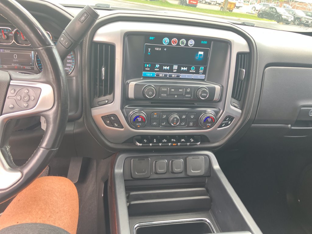 Used 2018 GMC Sierra 1500 SLT AWD/4WD image 19