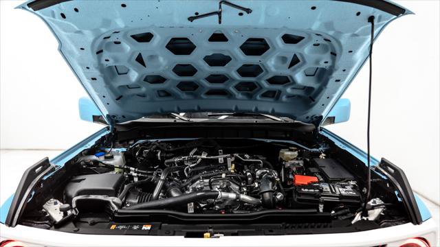 Used 2025 Ford Bronco RETRO image 50