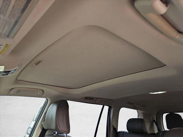 Used 2014 Lexus GX 460 w/ Premium Package AWD/4WD image 19