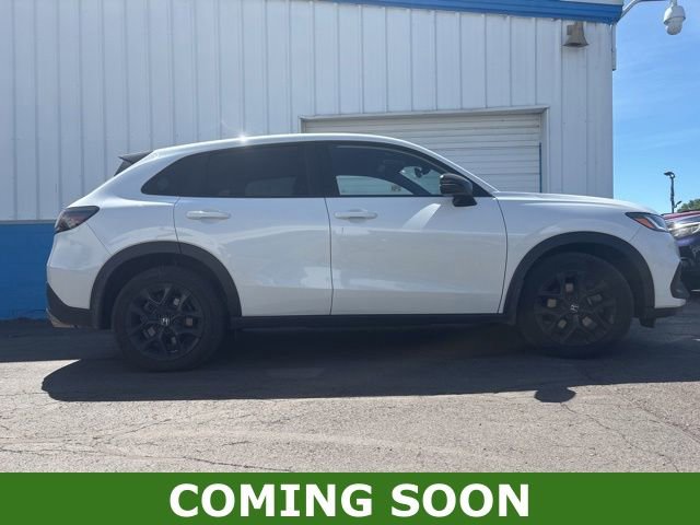 Used 2025 Honda HR-V Sport image 1