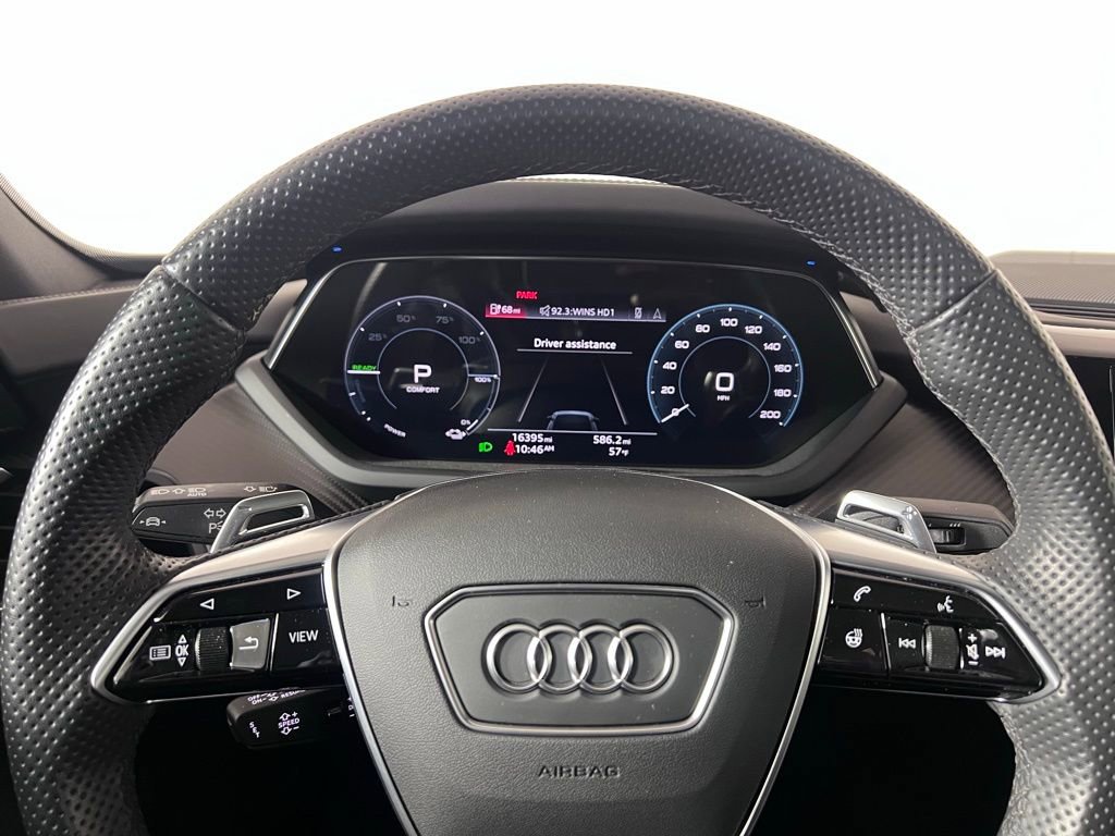 Used 2023 Audi e-tron GT Premium Plus image 30