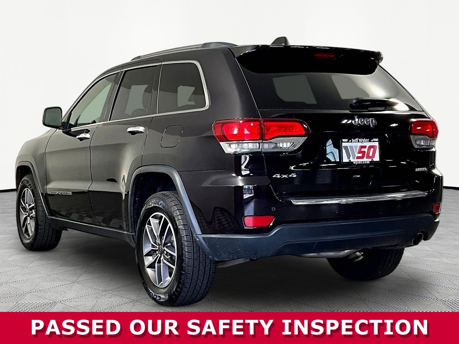 Used 2020 Jeep Grand Cherokee Limited w/ Luxury Group II AWD/4WD image 4