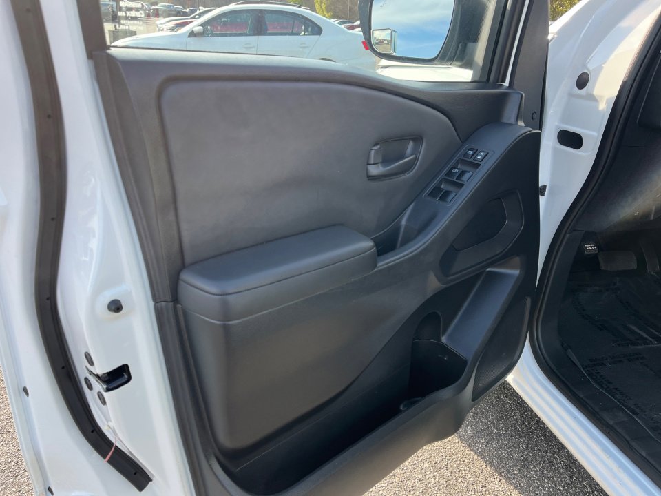 Used 2022 Nissan Frontier S w/ Technology Package AWD/4WD image 33