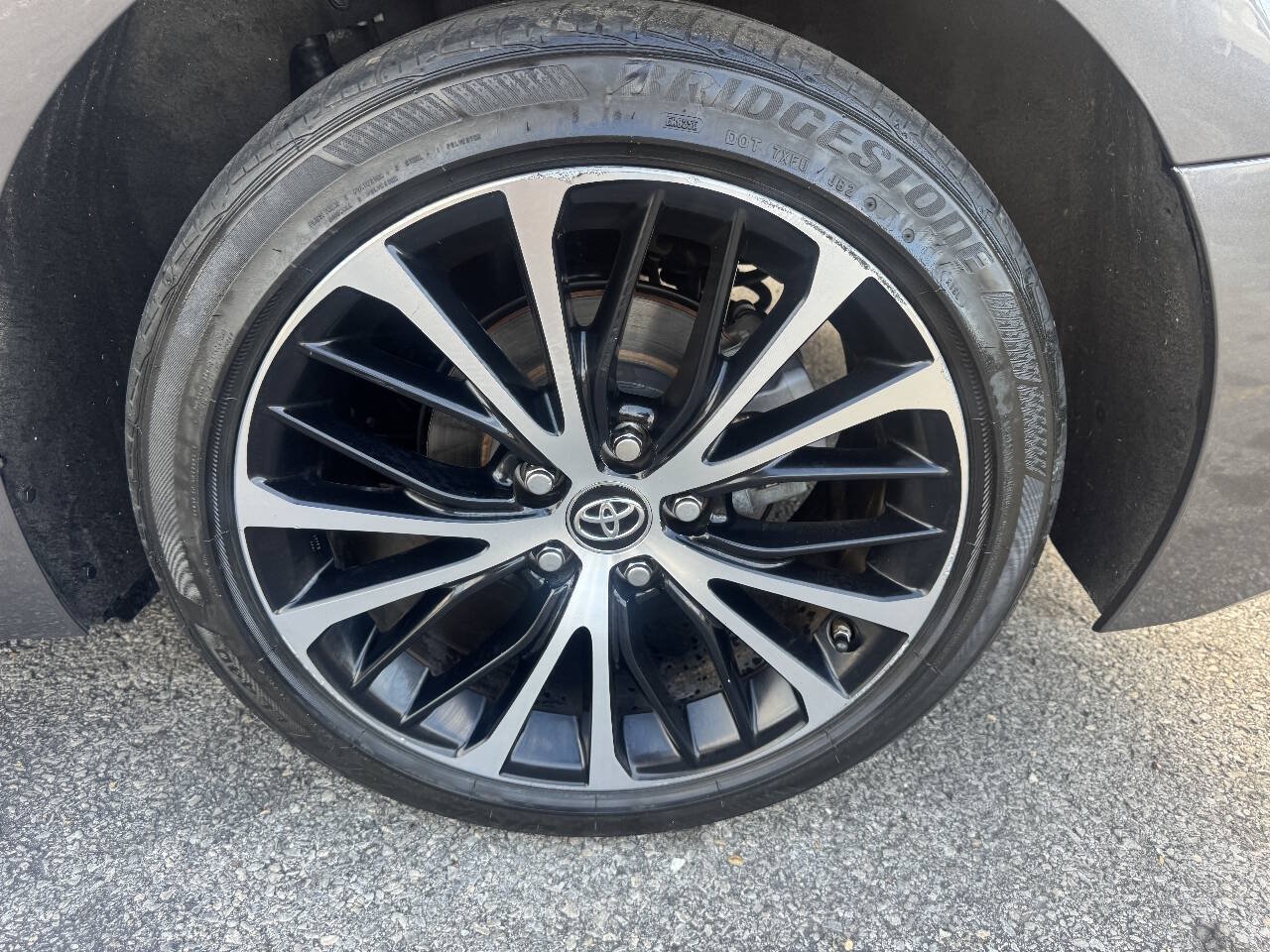 Used 2019 Toyota Camry SE FWD image 26