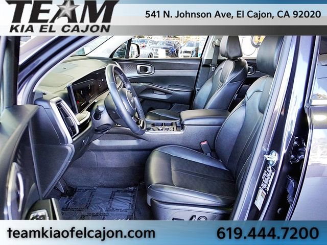 Certified 2025 Kia Sorento S w/ Panoramic Sunroof Package image 14