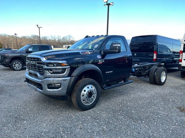 New 2026 RAM 5500 Tradesman AWD/4WD image 2