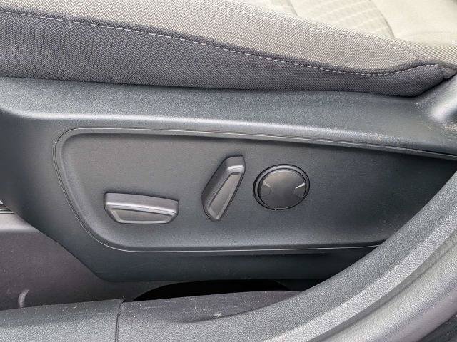 Certified 2022 Ford Escape SE w/ SE Sport Appearance Package FWD image 20