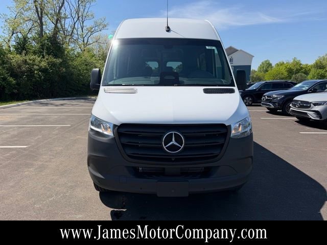 New 2026 Mercedes-Benz Sprinter 2500 image 3