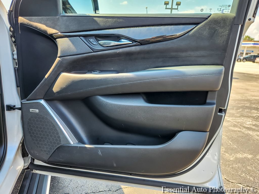 Certified 2019 Cadillac Escalade Platinum AWD/4WD image 22