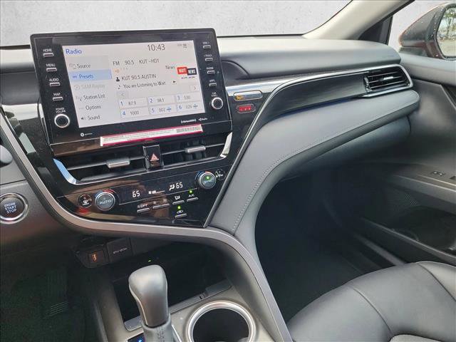 Used 2024 Toyota Camry XLE image 21