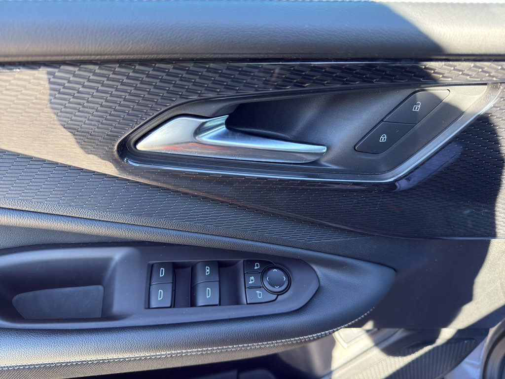 Used 2024 Chevrolet Blazer EV LT image 11