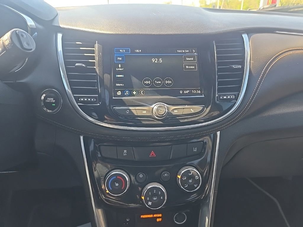 Used 2018 Chevrolet Trax Premier w/ Midnight Edition FWD image 17