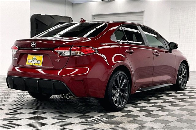 Used 2023 Toyota Corolla SE image 12