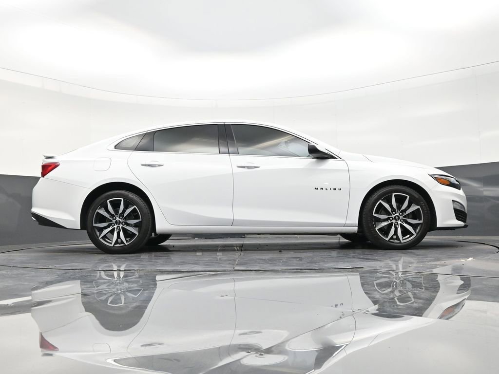 Used 2024 Chevrolet Malibu RS FWD image 25