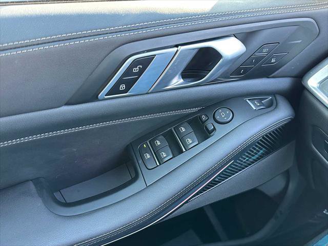 Used 2025 BMW X5 M60i image 35