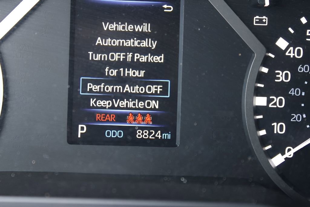 Used 2025 Toyota Tundra SR5 AWD/4WD image 11