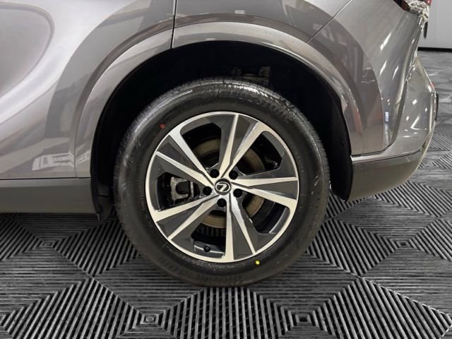 Used 2023 Lexus RX 350 Premium w/ Accessory Package image 32
