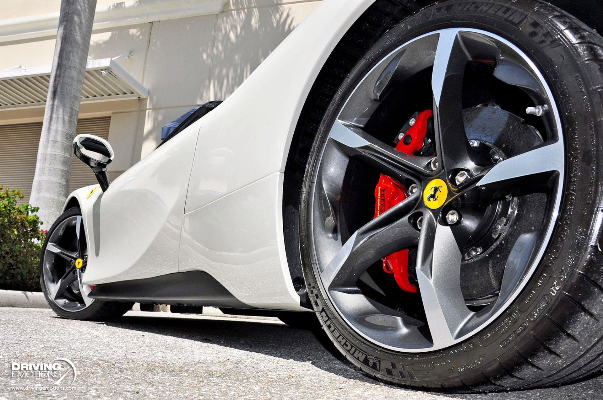 Used 2024 Ferrari SF90 Spider image 35