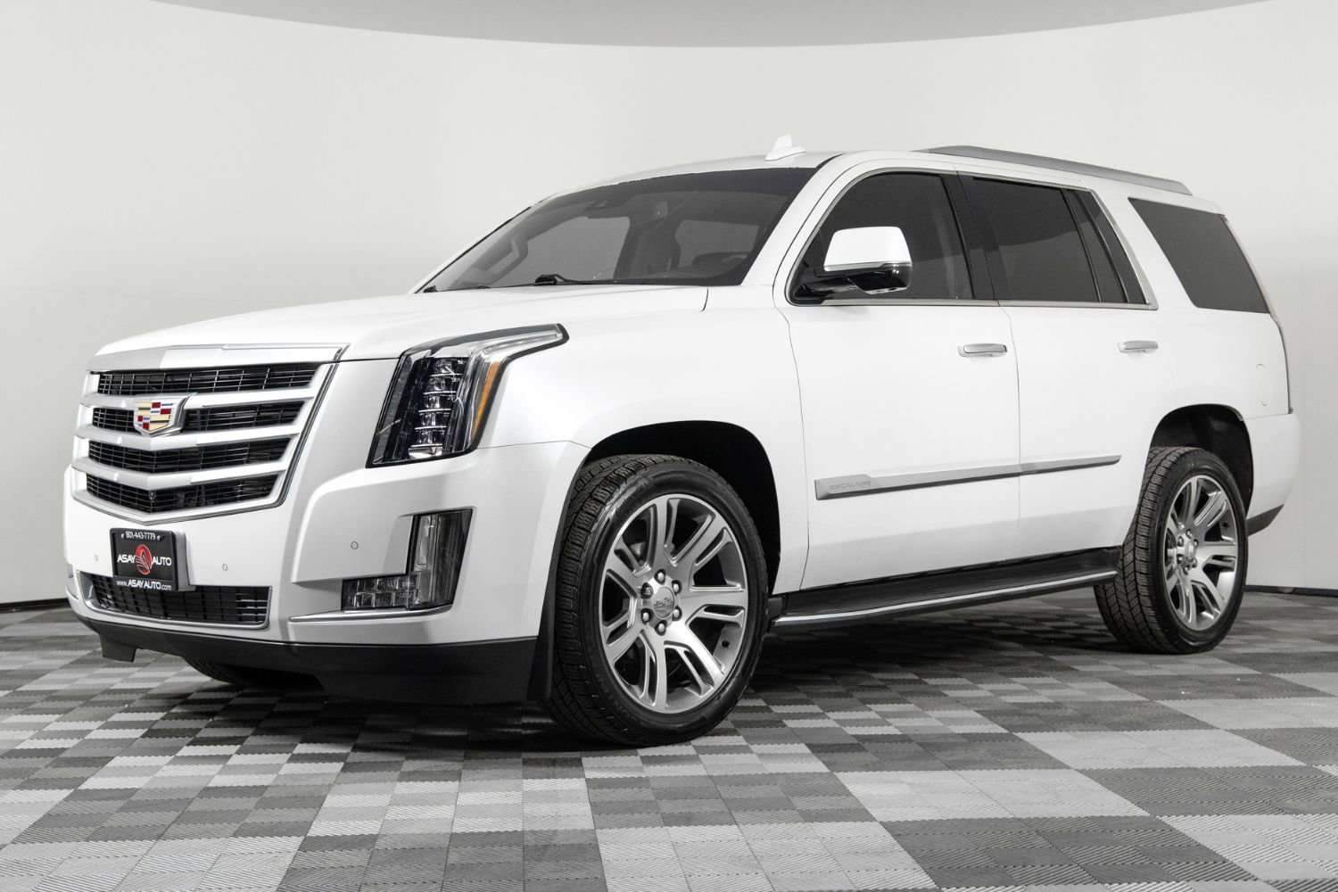 Used 2016 Cadillac Escalade Luxury