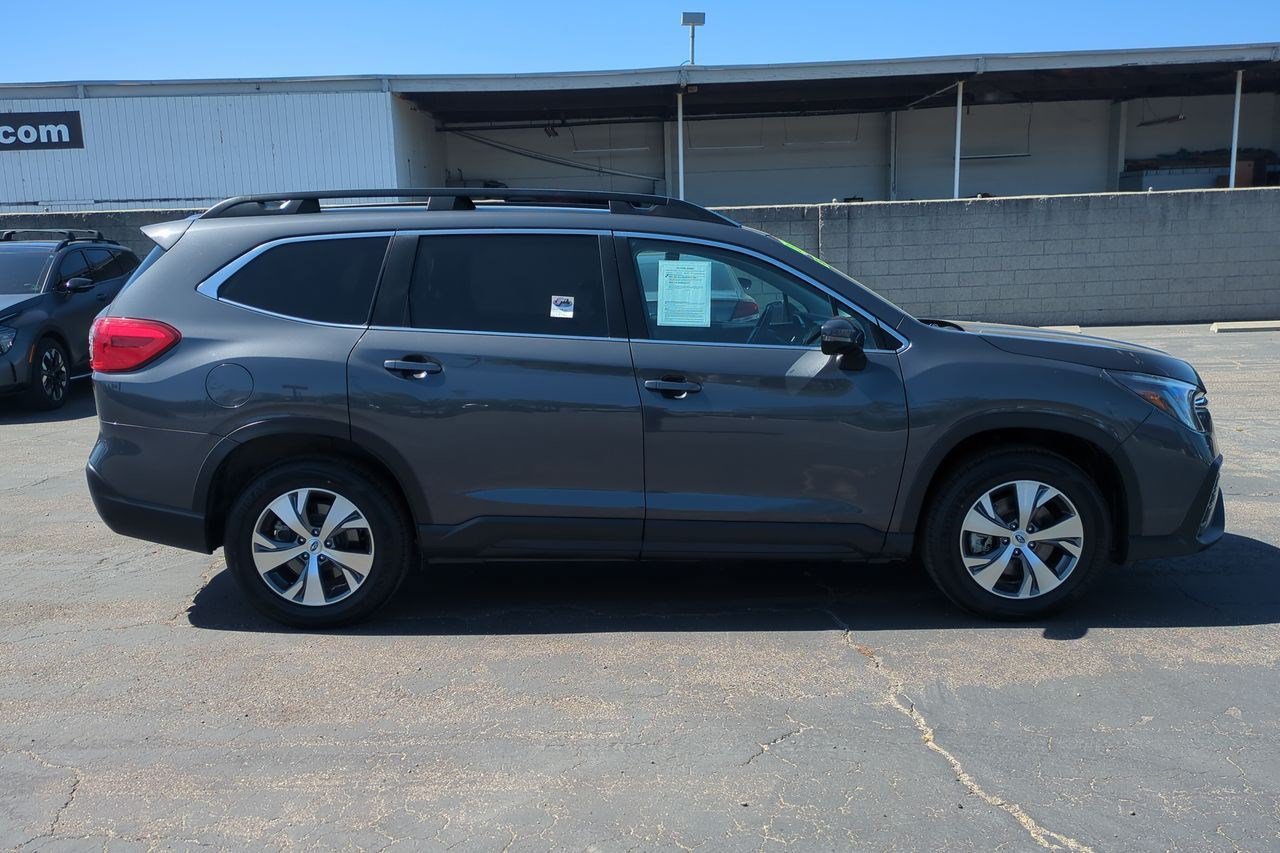 Used 2023 Subaru Ascent Premium w/ Convenience Package AWD/4WD image 5