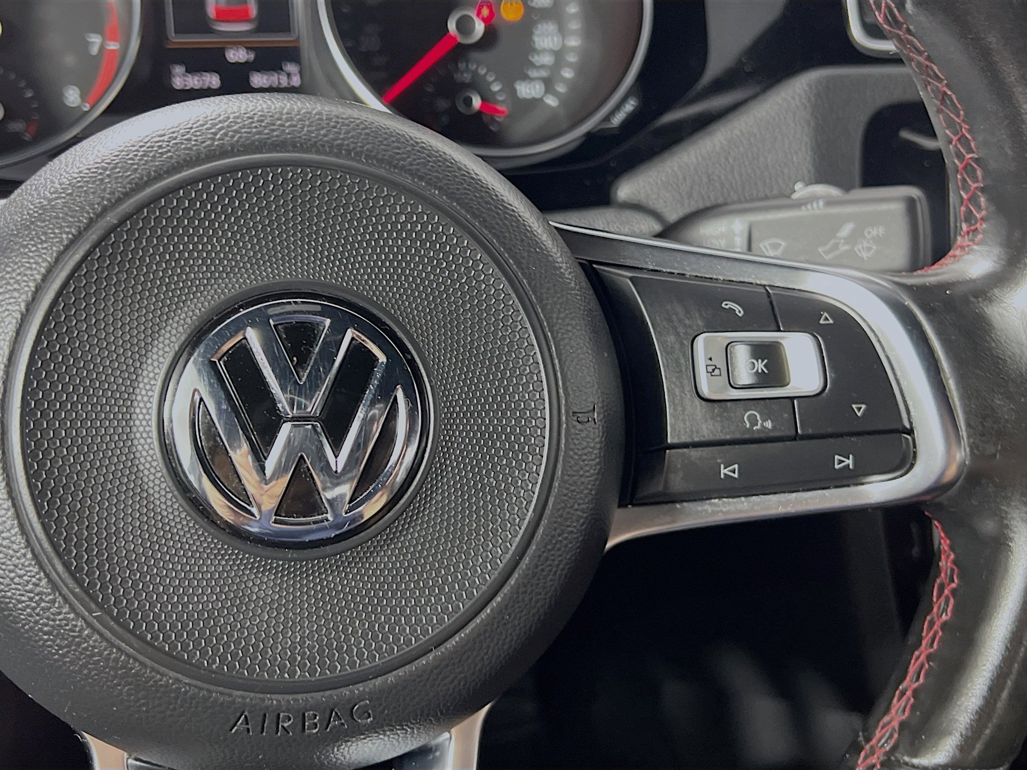 Used 2017 Volkswagen Jetta GLI FWD image 20