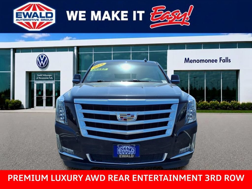 Used 2019 Cadillac Escalade Premium Luxury AWD/4WD image 2
