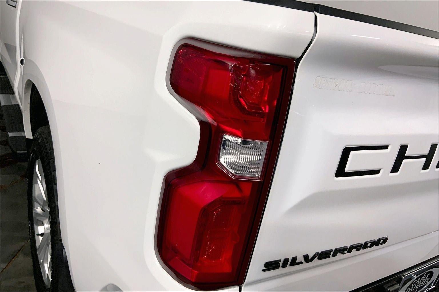 Used 2022 Chevrolet Silverado 1500 LTZ AWD/4WD image 27