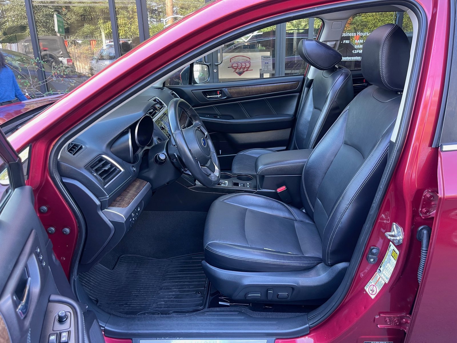 Used 2018 Subaru Outback 2.5i Limited image 10
