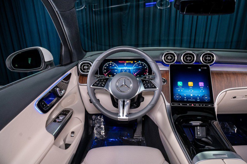 Certified 2026 Mercedes-Benz GLC 300 4MATIC image 14