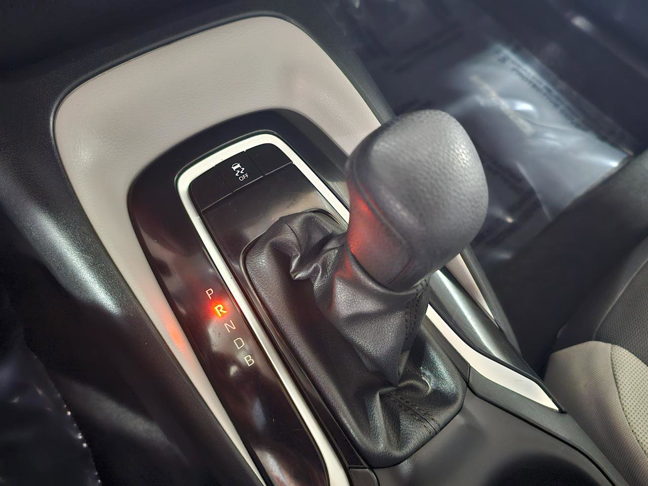 Used 2023 Toyota Corolla LE image 36