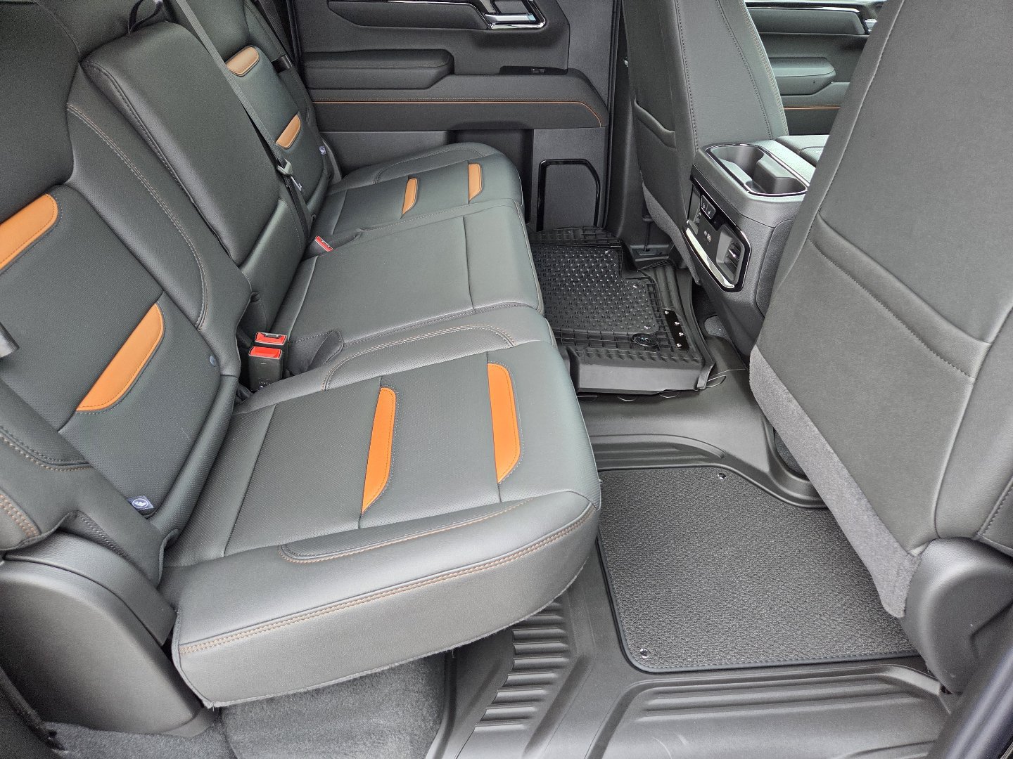 New 2026 GMC Sierra 1500 AT4 w/ AT4 Premium Package AWD/4WD image 25