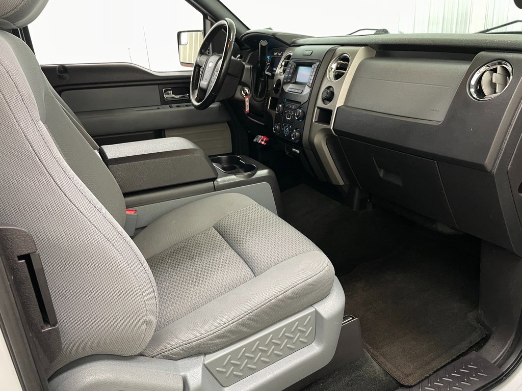 Used 2013 Ford F150 XLT w/ XLT Chrome Pkg image 35