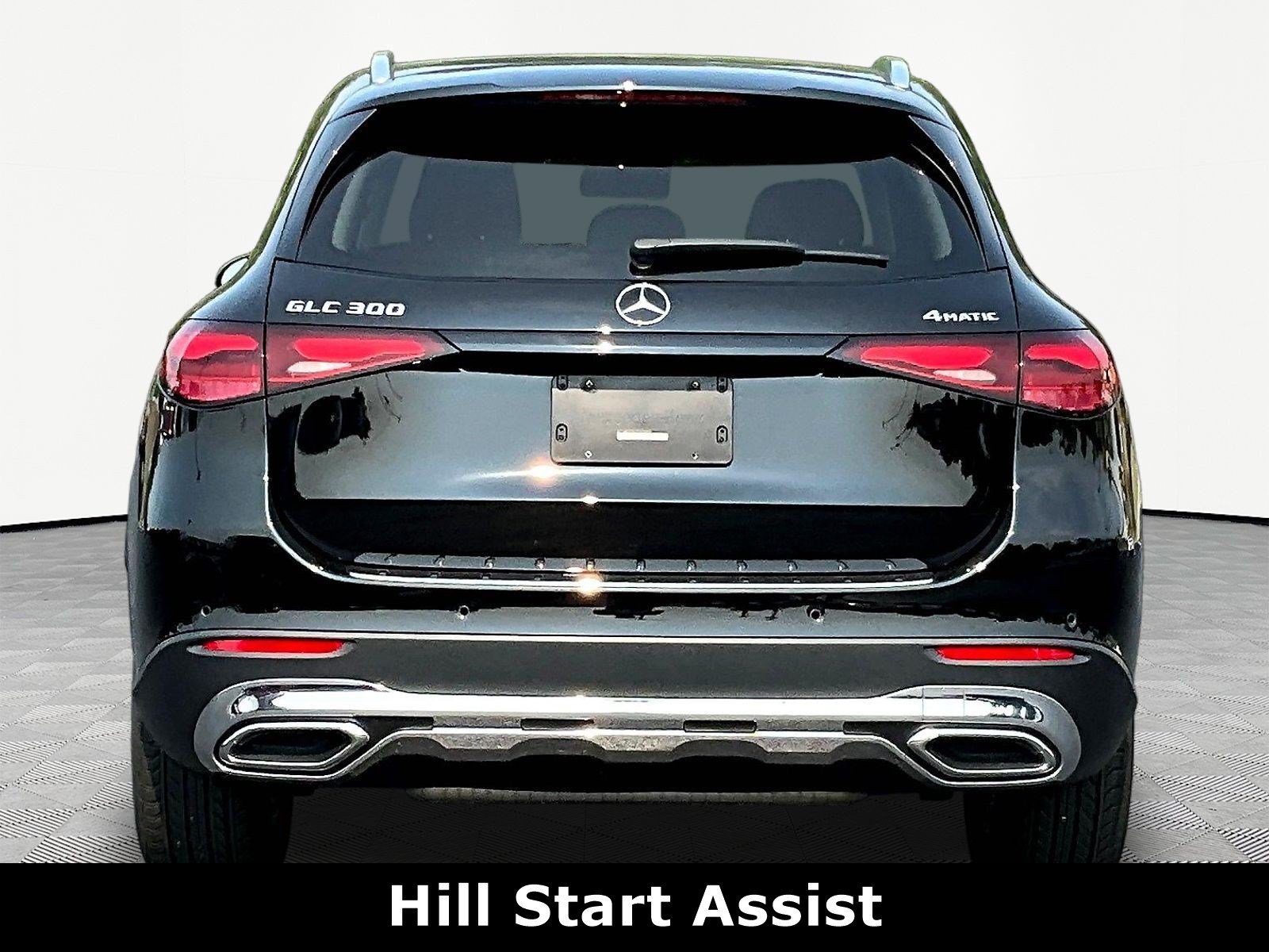 Used 2023 Mercedes-Benz GLC 300 4MATIC image 5