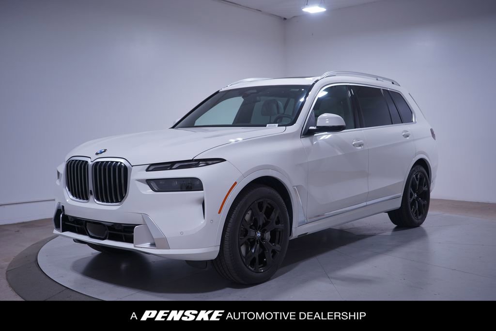 Used 2025 BMW X7 xDrive40i w/ Parking Assistance Package