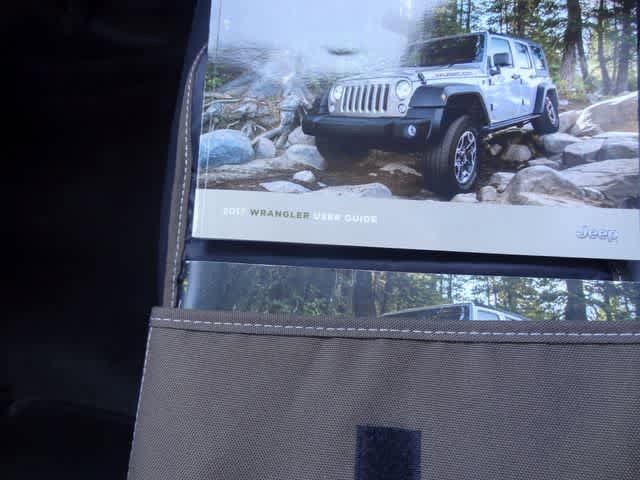 Used 2017 Jeep Wrangler Unlimited Sahara w/ Max Tow Package AWD/4WD image 31