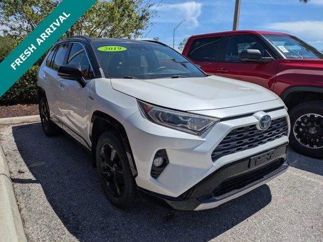 Used 2019 Toyota RAV4 XSE w/ XSE Weather Package image 1