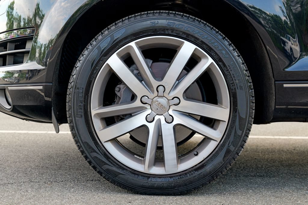 Used 2015 Audi Q7 3.0T Premium Plus AWD/4WD image 15