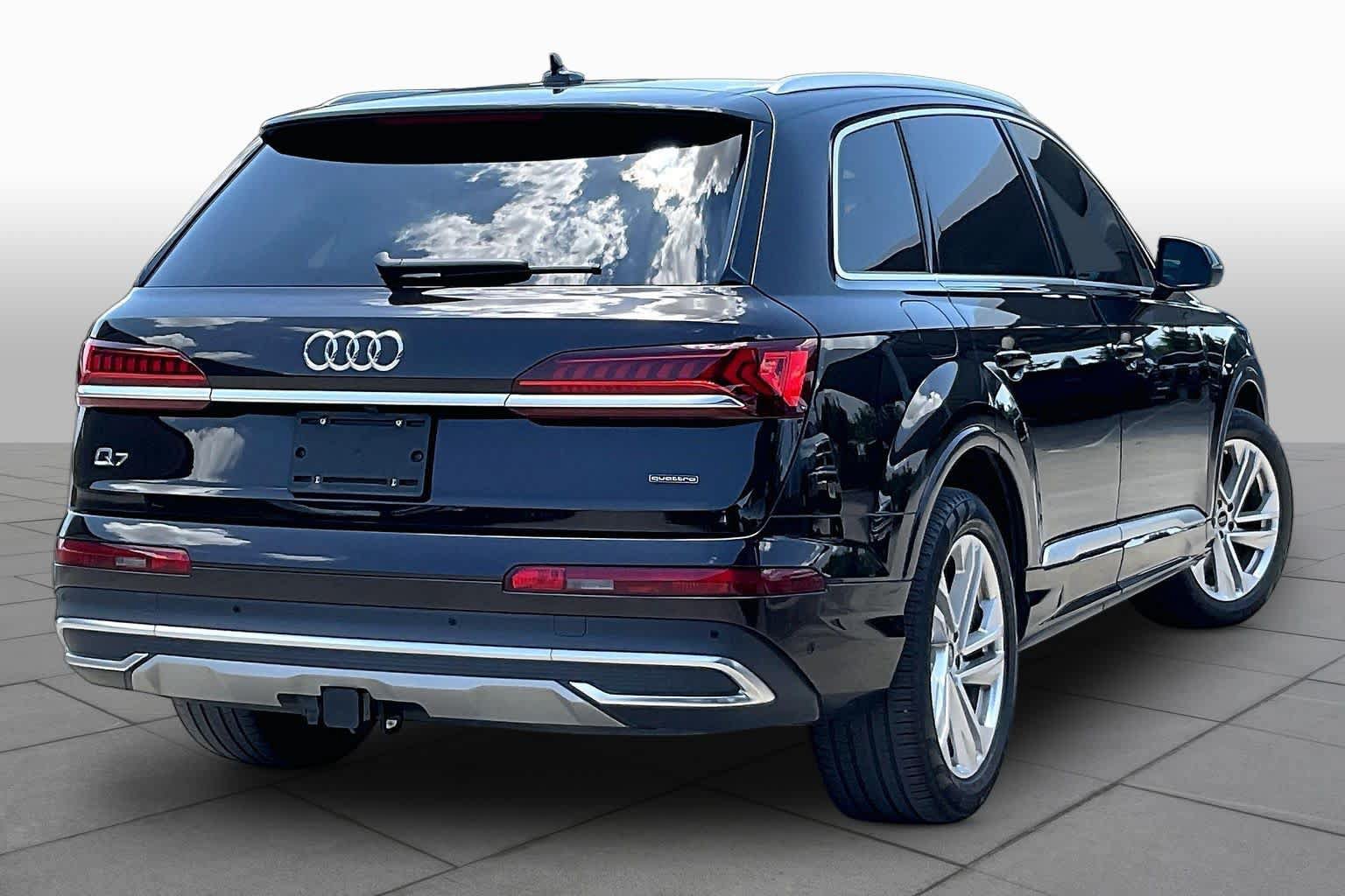 Used 2023 Audi Q7 3.0T Premium Plus w/ Premium Plus Package AWD/4WD image 13