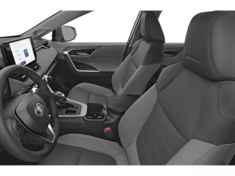 Used 2025 Toyota RAV4 XLE AWD/4WD image 9