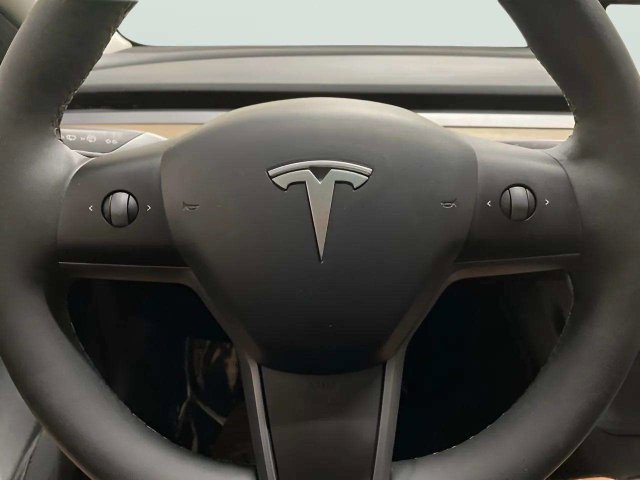 Used 2023 Tesla Model 3 Standard Range RWD image 34