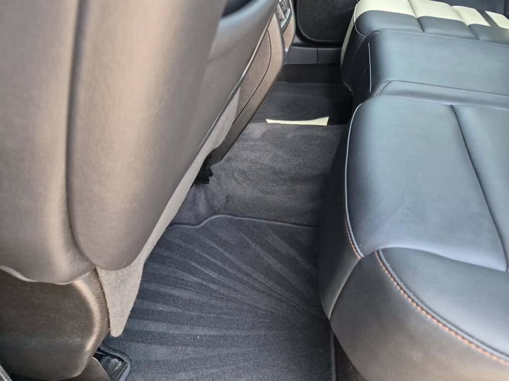 Used 2023 Cadillac XT4 Sport FWD image 38