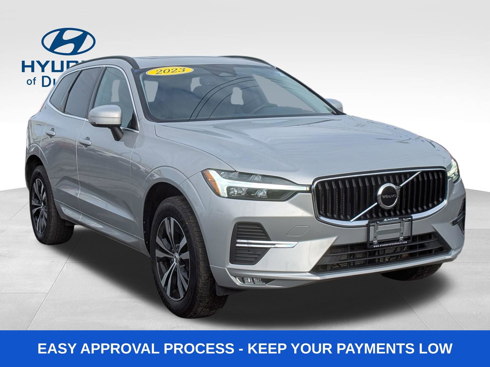 Used 2023 Volvo XC60 B5 Core image 10