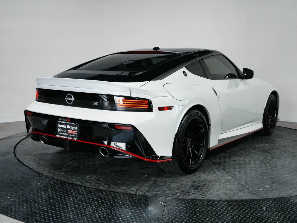 Used 2024 Nissan Z NISMO w/ Floor Mat Package RWD image 7