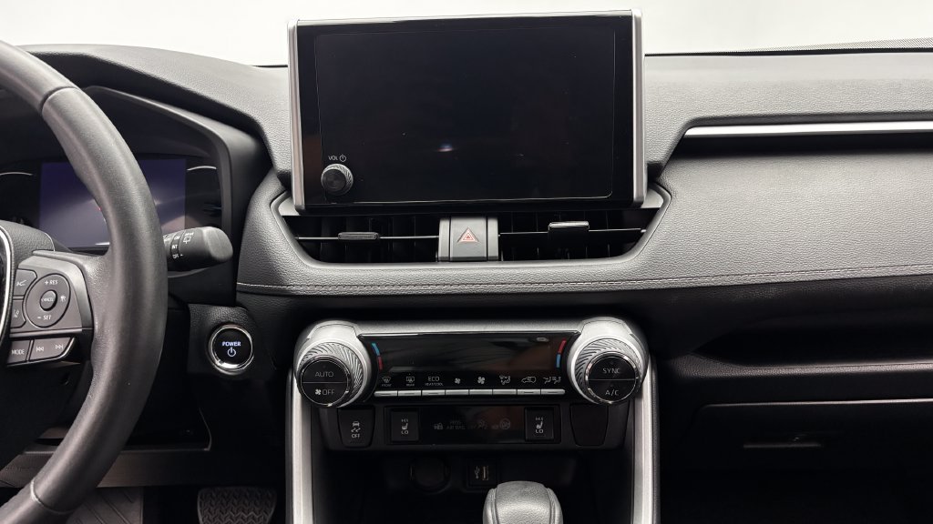 Used 2024 Toyota RAV4 XLE w/ Weather Package AWD/4WD image 19